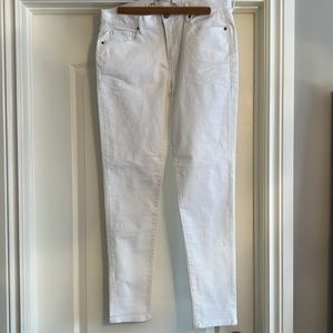 NWOT Banana Republic White Skinny Jeans